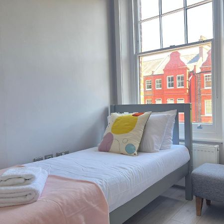 2 Bedroom Apartment In South Hampstead Лондон Экстерьер фото
