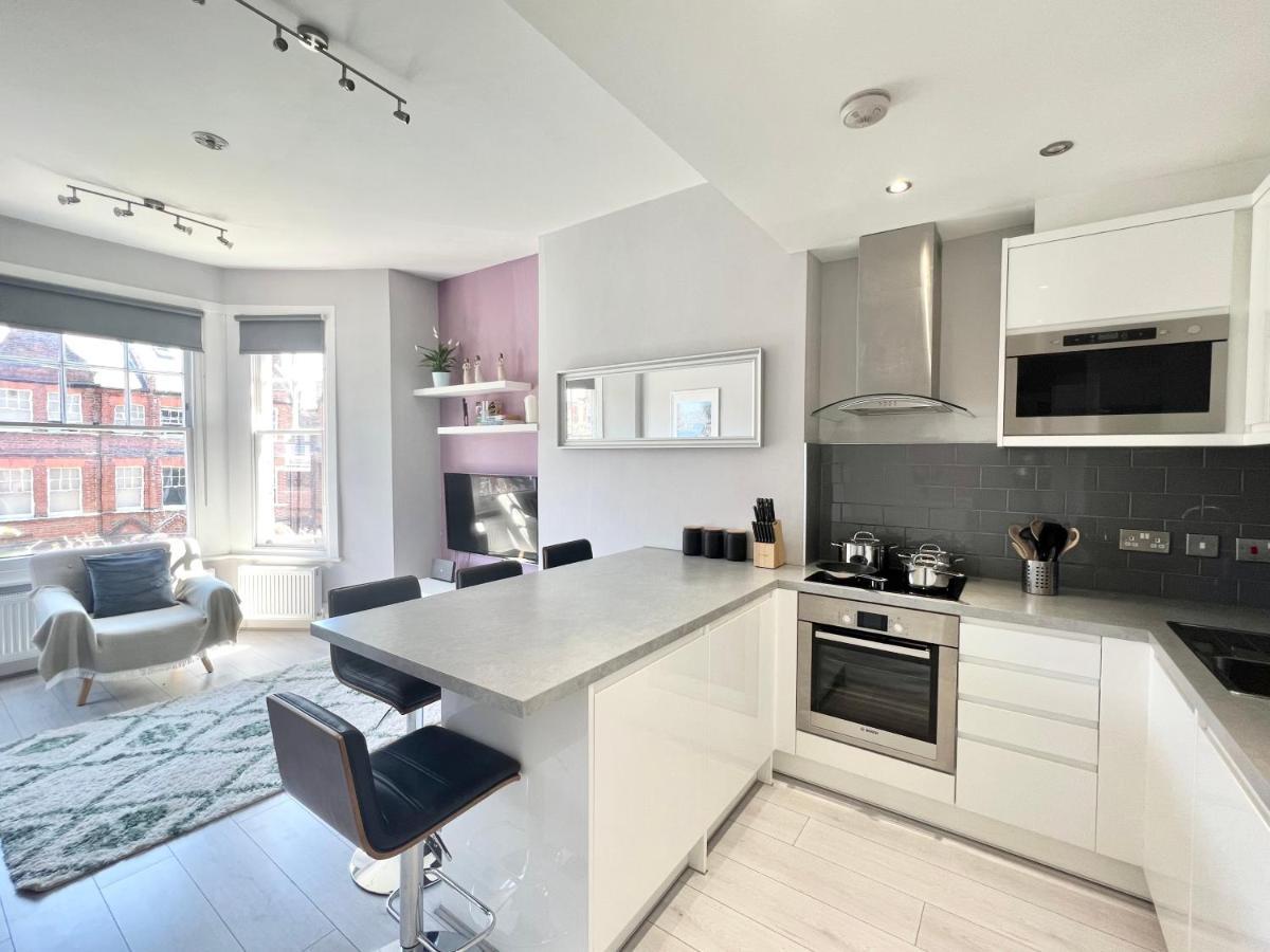 2 Bedroom Apartment In South Hampstead Лондон Экстерьер фото