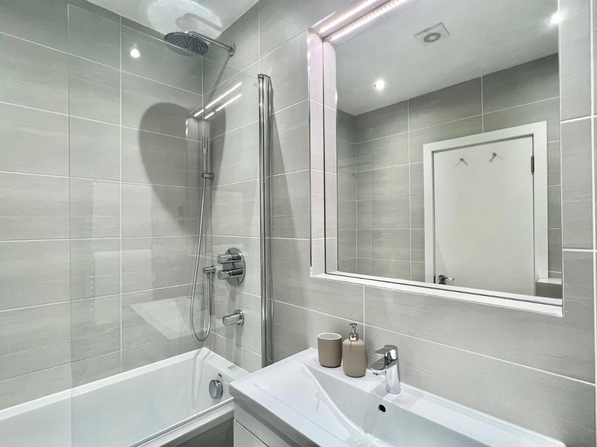 2 Bedroom Apartment In South Hampstead Лондон Экстерьер фото