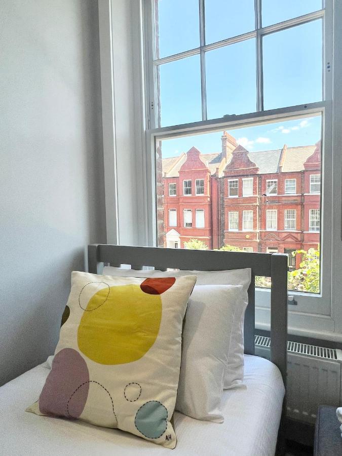 2 Bedroom Apartment In South Hampstead Лондон Экстерьер фото