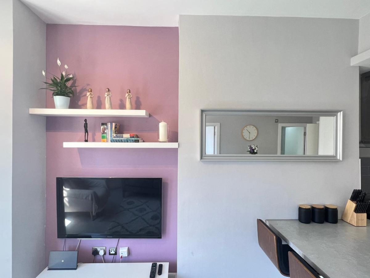 2 Bedroom Apartment In South Hampstead Лондон Экстерьер фото